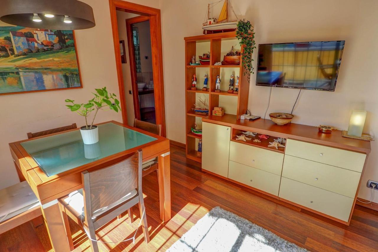The Beach Apartment By Hello Homes Σίτζες Εξωτερικό φωτογραφία