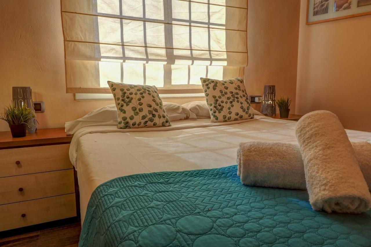 The Beach Apartment By Hello Homes Σίτζες Εξωτερικό φωτογραφία